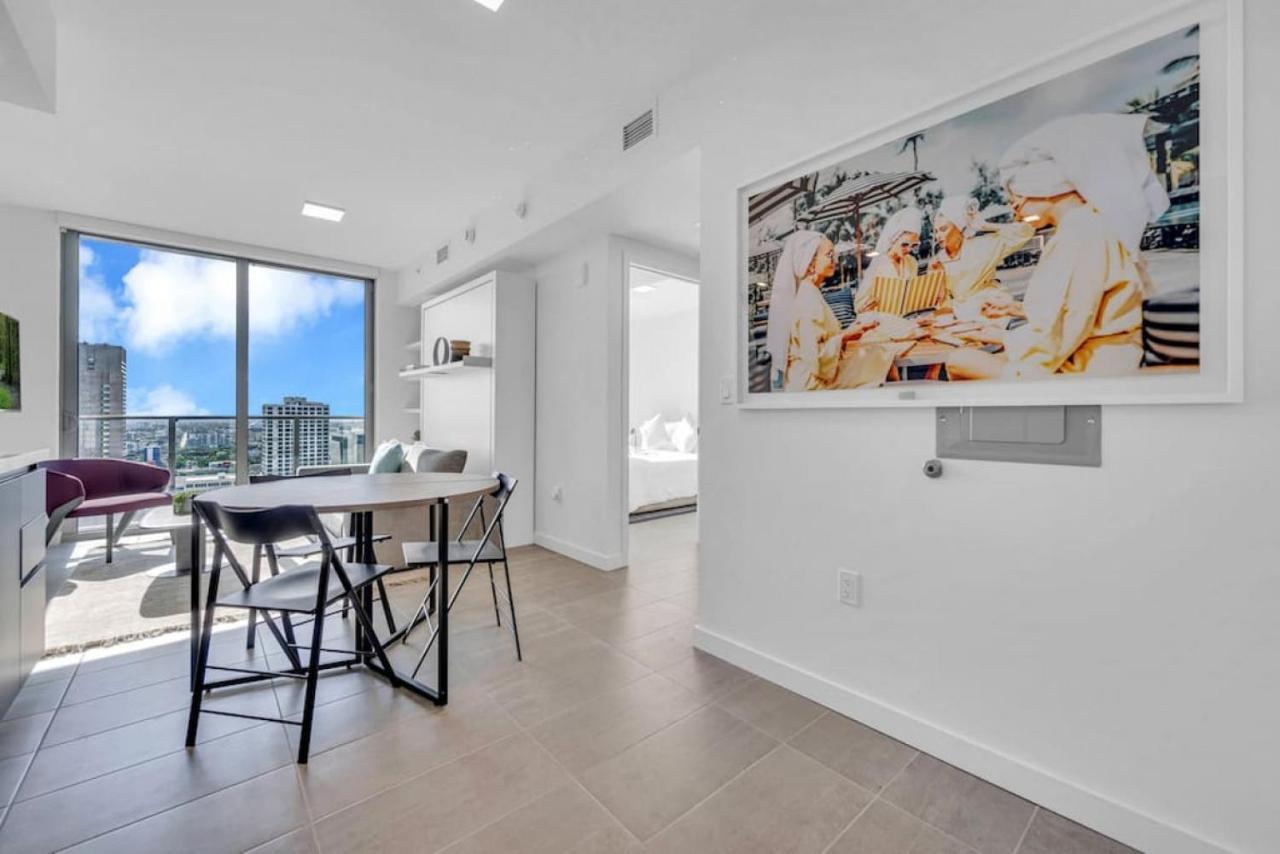 Modern 1 Bed Condo Across From Bayside In Downtown Miami Exterior foto